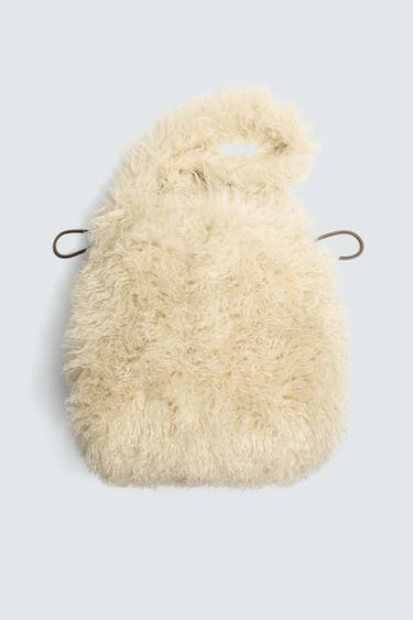 FAUX FUR CROSSBODY BAG HARRY LAMBERT FOR ZARA x DISNEY - Ecru by Zara