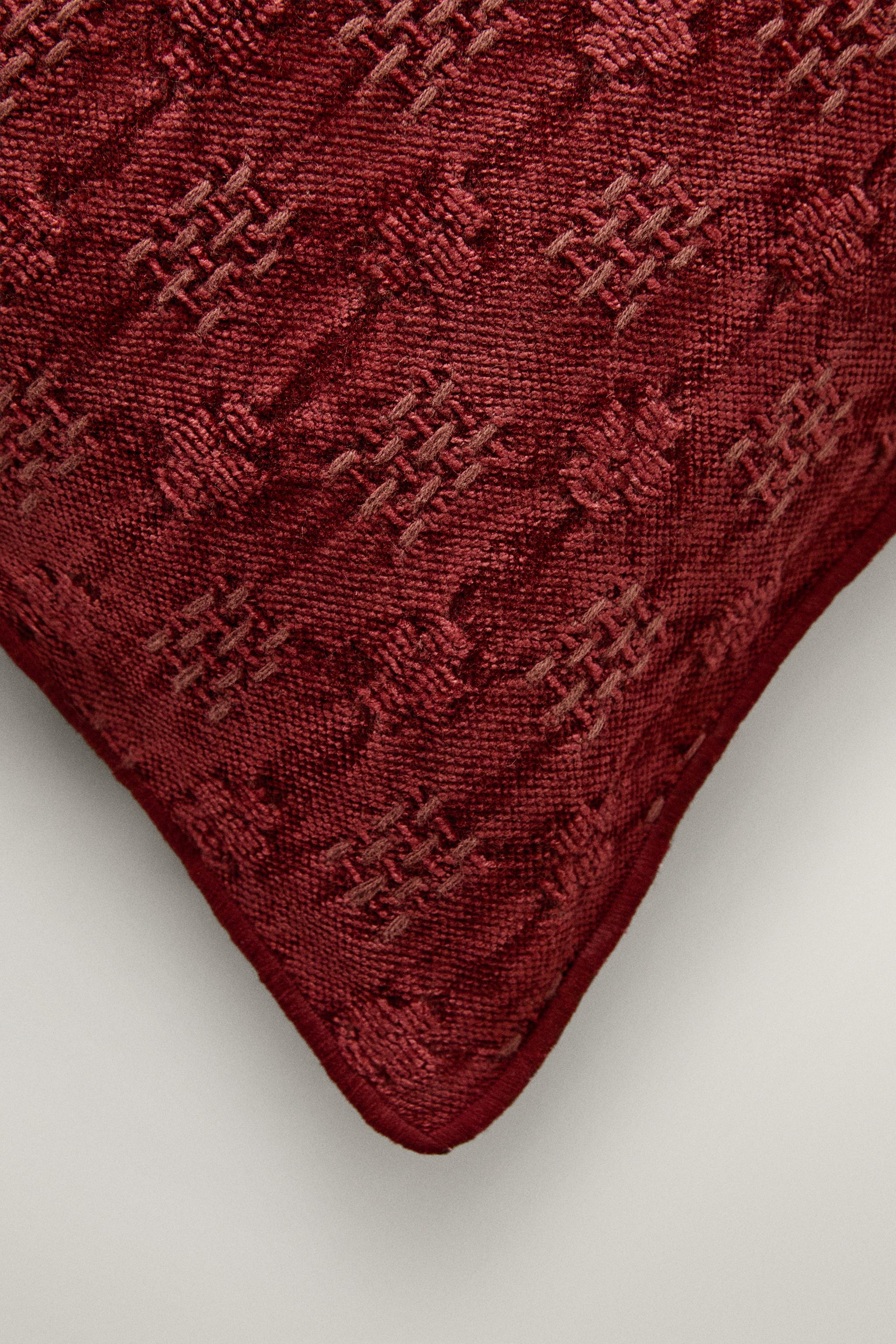 CHRISTMAS JACQUARD VELVET THROW PILLOW COVER