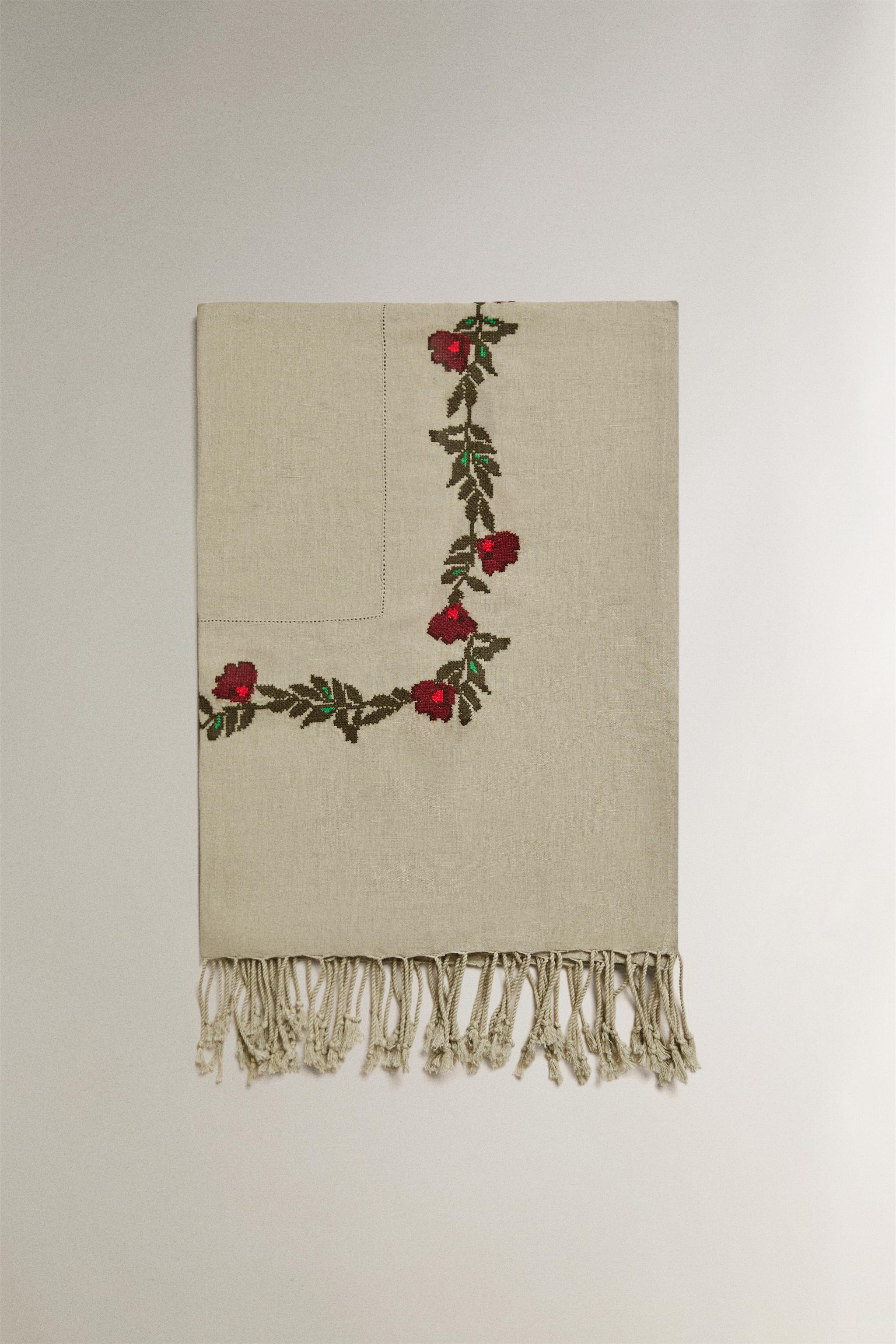 FLORAL PAREO BEACH TOWEL