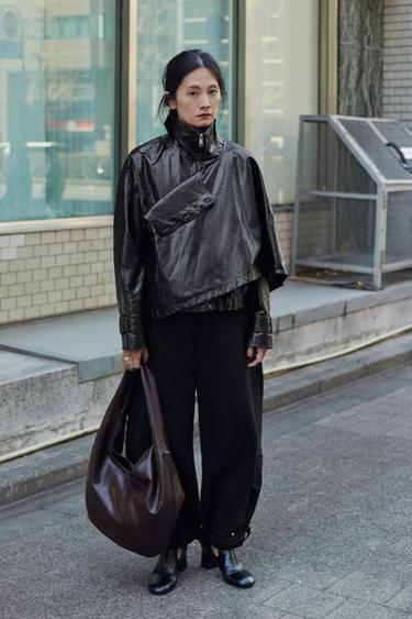 Z1975 BALLOON FIT MID-WAIST JEANS - Black by Zara