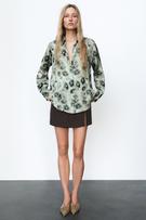 FLOWY SATIN EFFECT SHIRT