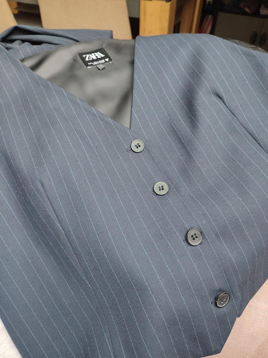 FITTED PINSTRIPED WAISTCOAT - Image 4