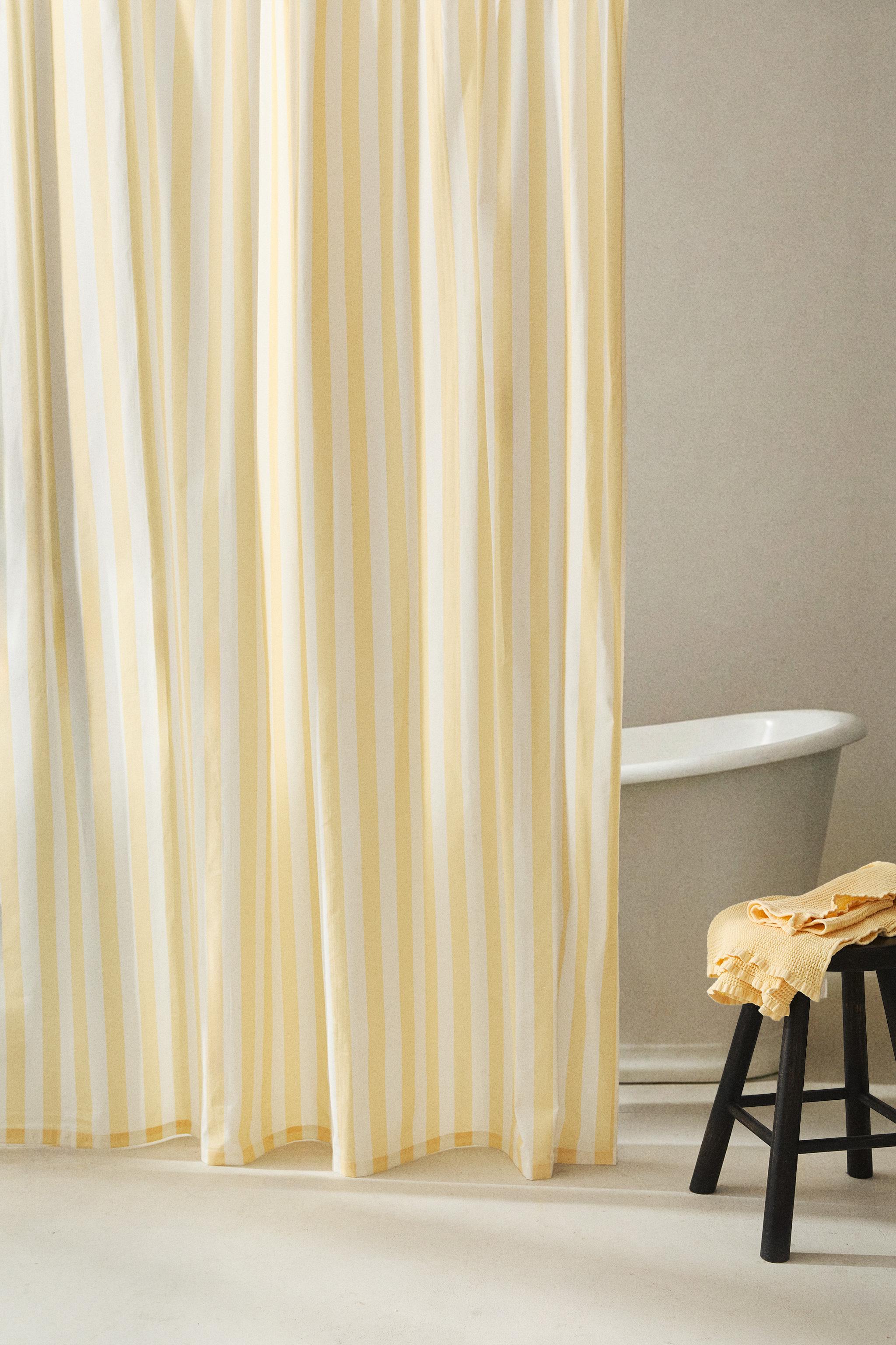 STRIPED SHOWER CURTAIN — yellow