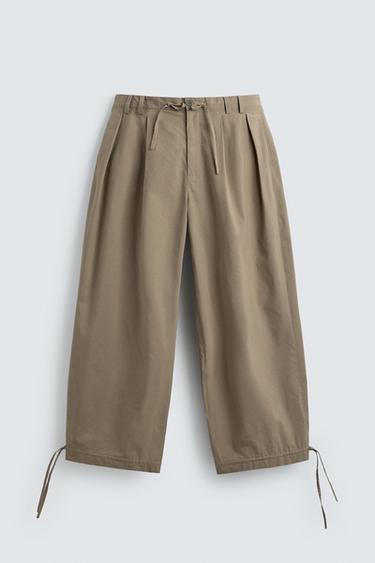 PANTALÓN BALLOON FIT PLIEGUES - Tostado de Zara