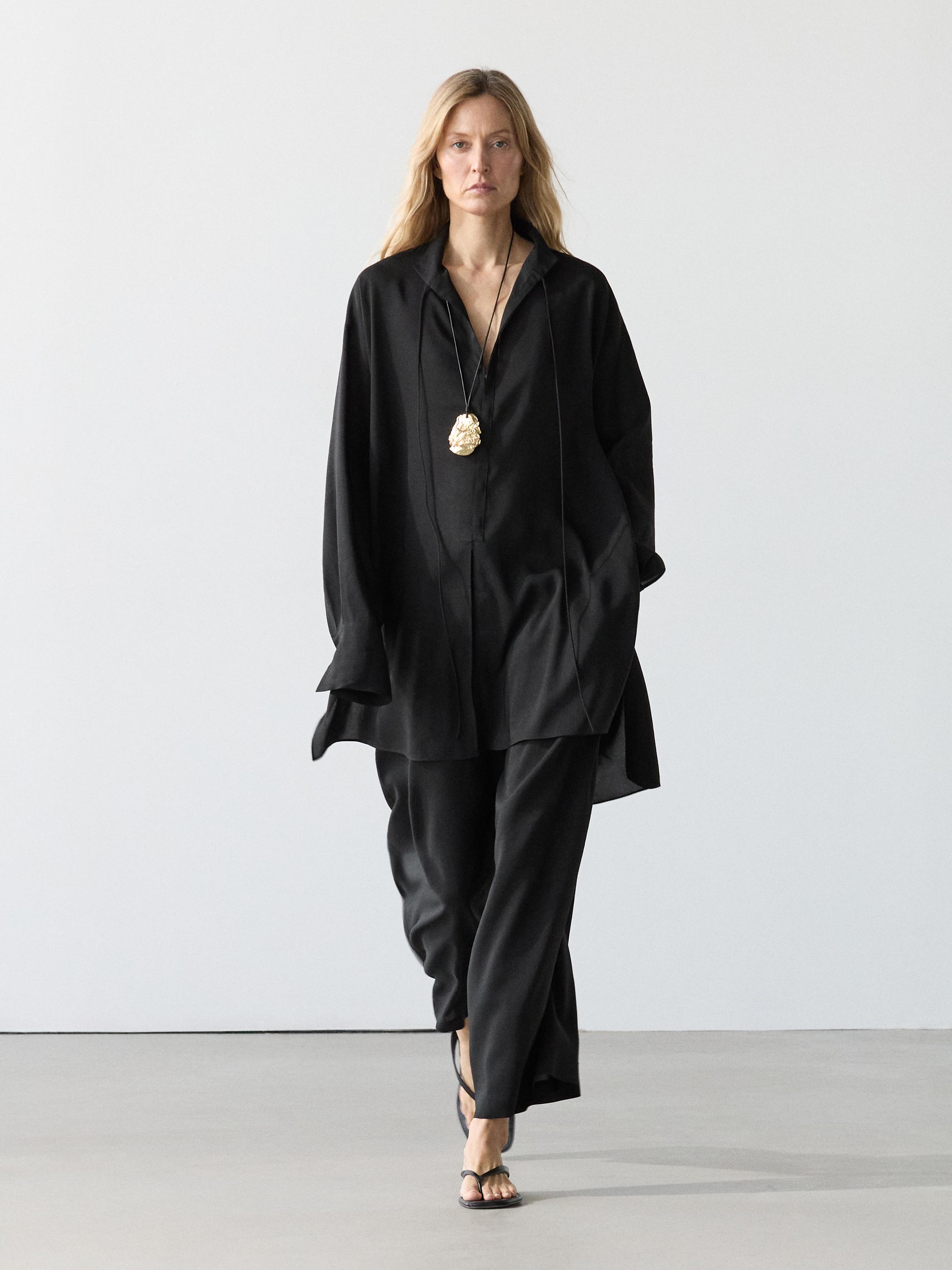 Flowing linen blend shirt with stand collar