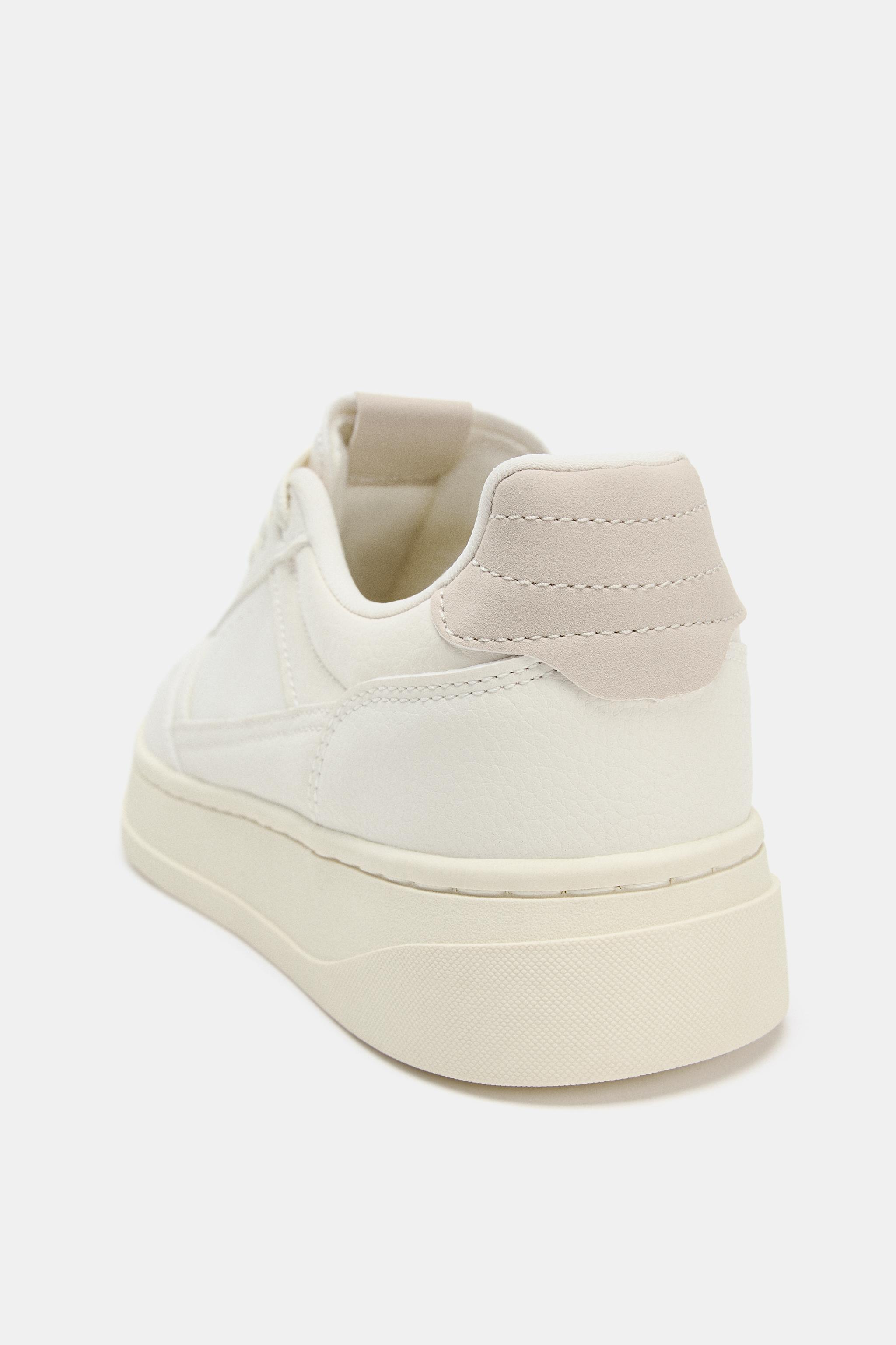 TENNIS AVEC CONTRASTE