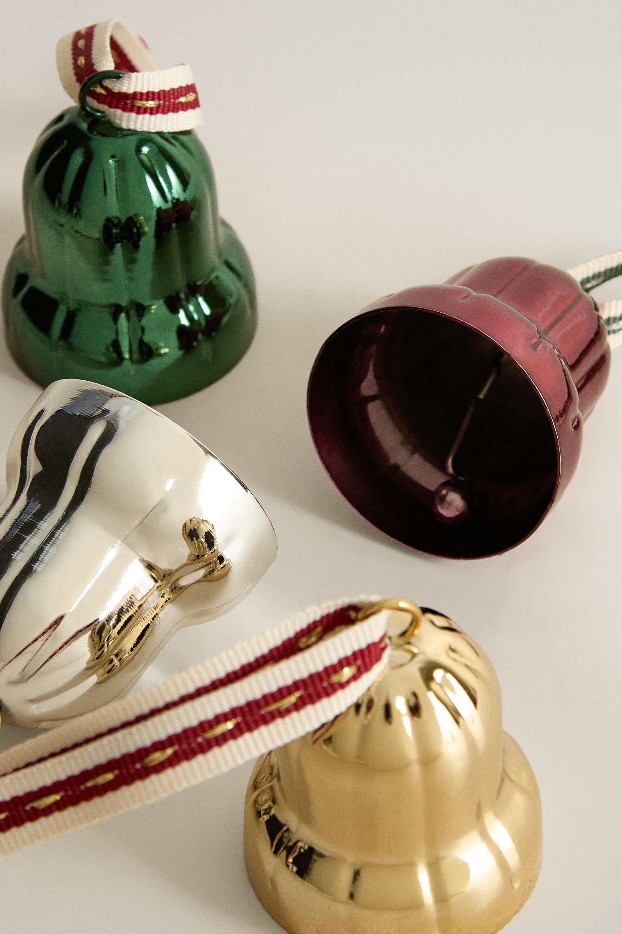 PACK OF CHRISTMAS TREE BELL DECORATIONS (PACK OF 4)