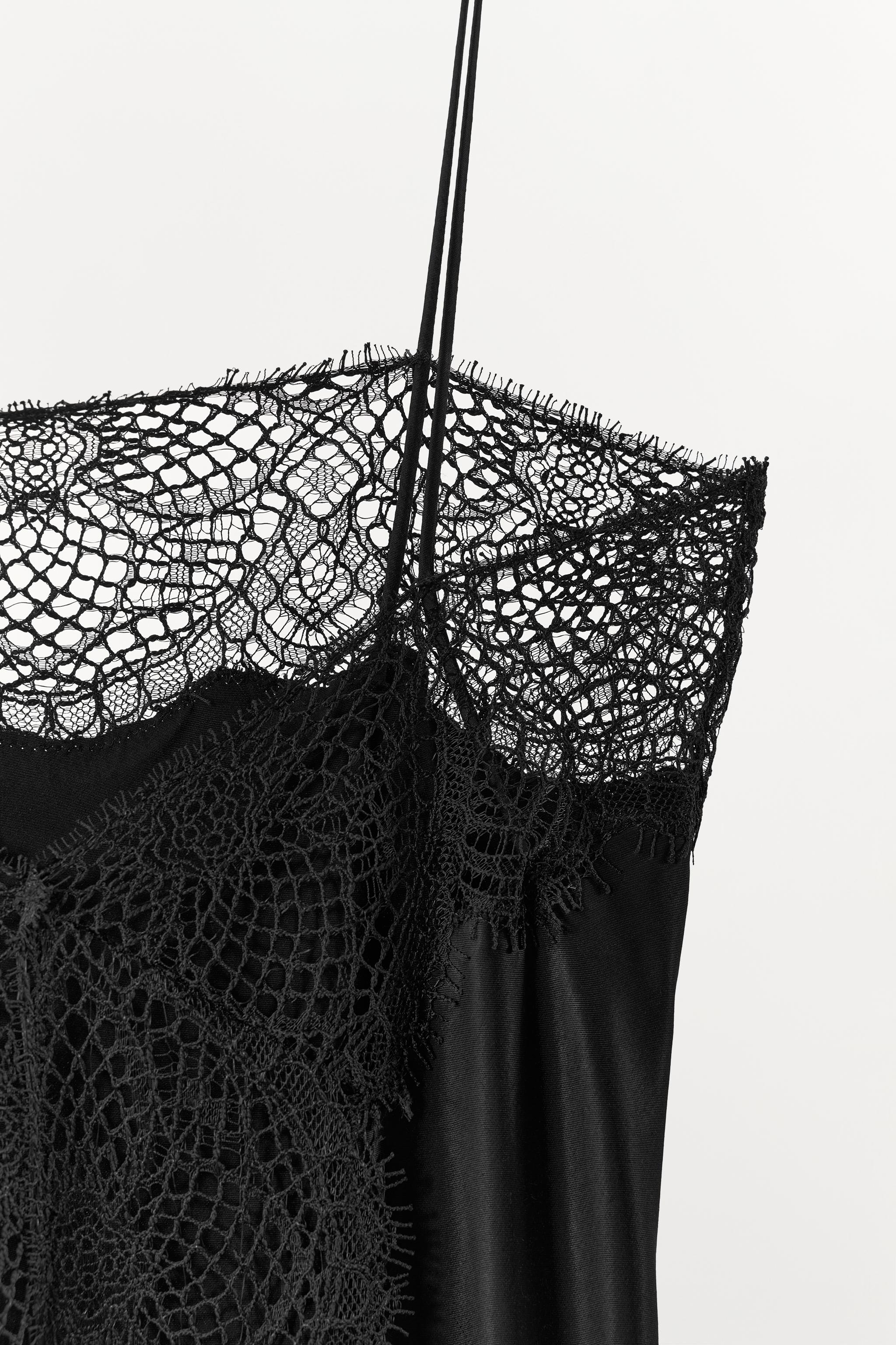 SATIN LACE CAMISOLE TOP