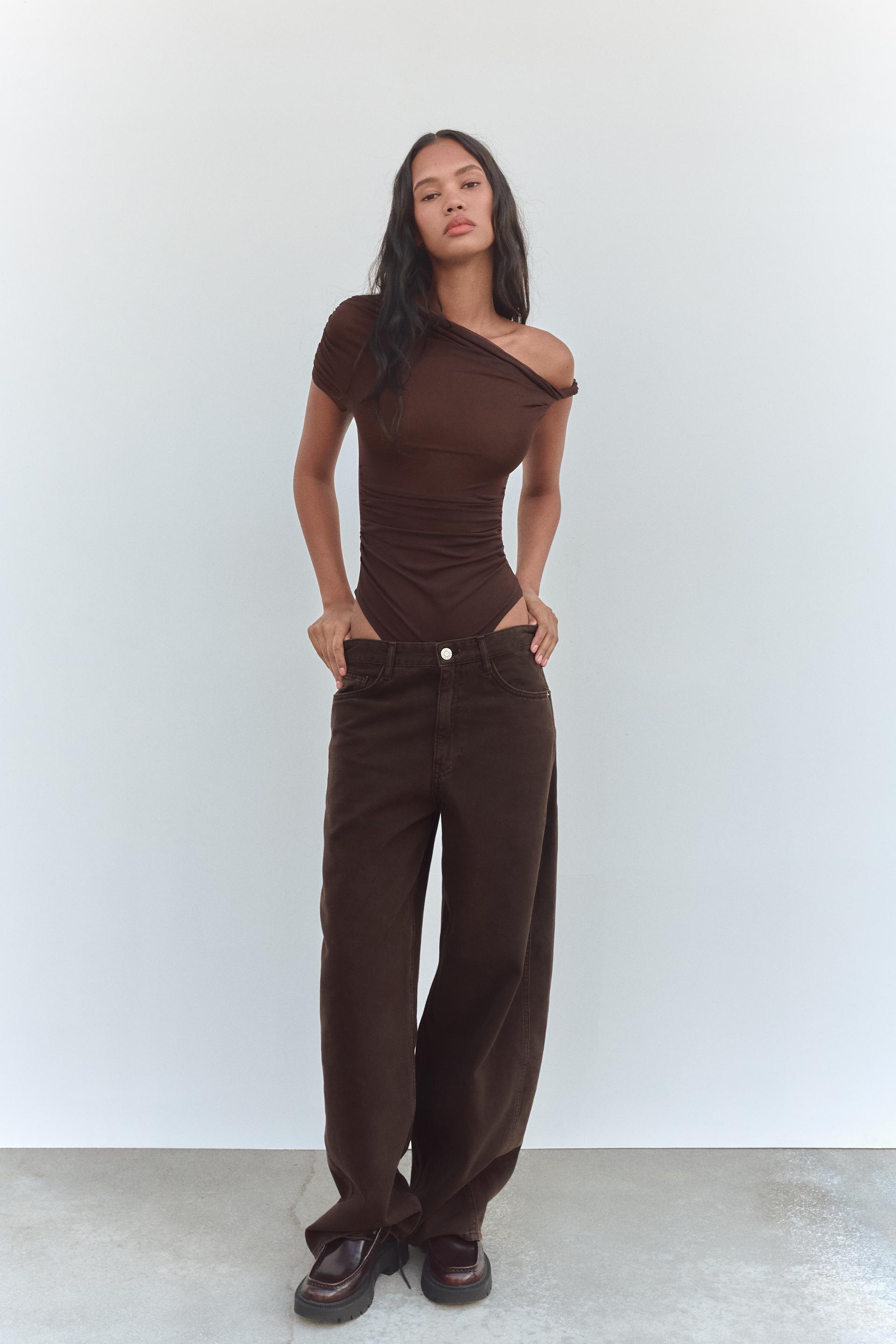 ASYMMETRICBODYSUITWITHKNOT