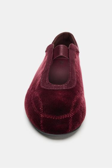 BALLERINES SURPIQÛRES EFFET VELOURS - Rouge bourgogne de Zara - Image 3