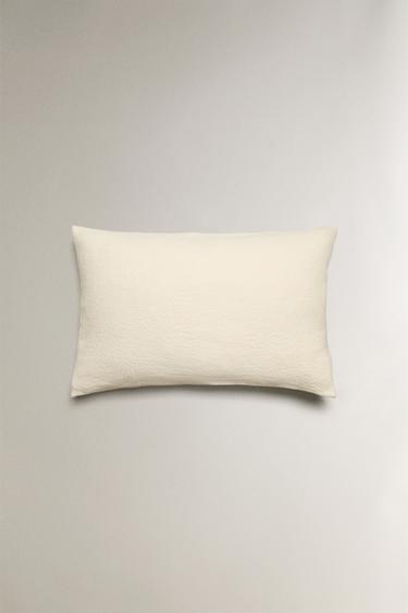 COJÍN TEXTURA JACQUARD - Crudo de Zara