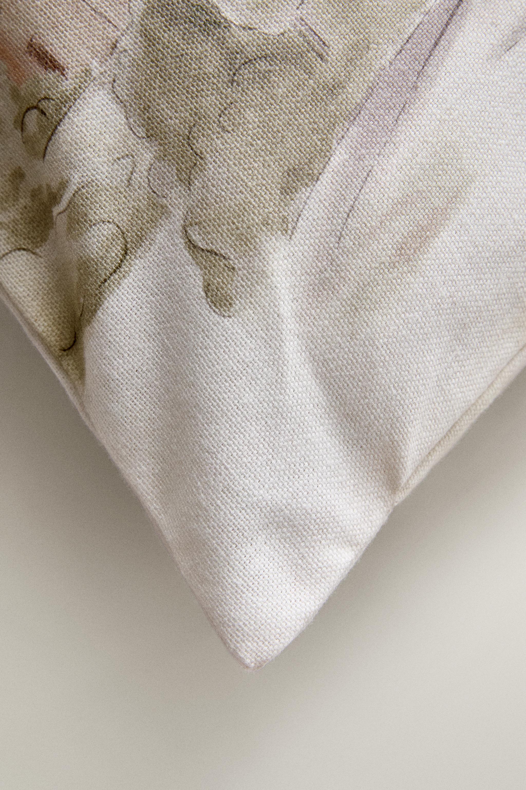 LANDSCAPE THROW PILLOW COVER — Beige