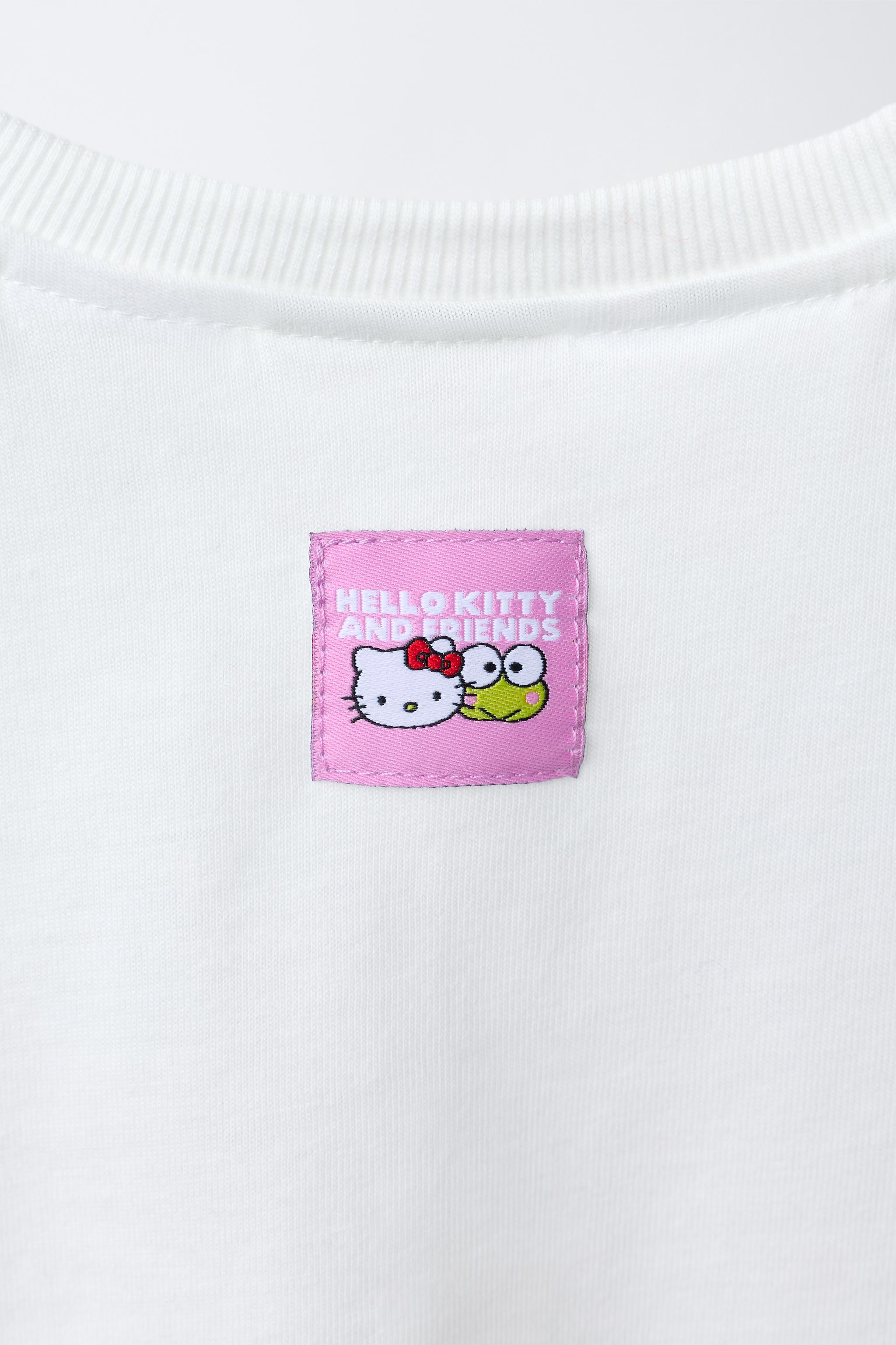 HELLO KITTY AND FRIENDS © SANRIO CAR T-SHIRT