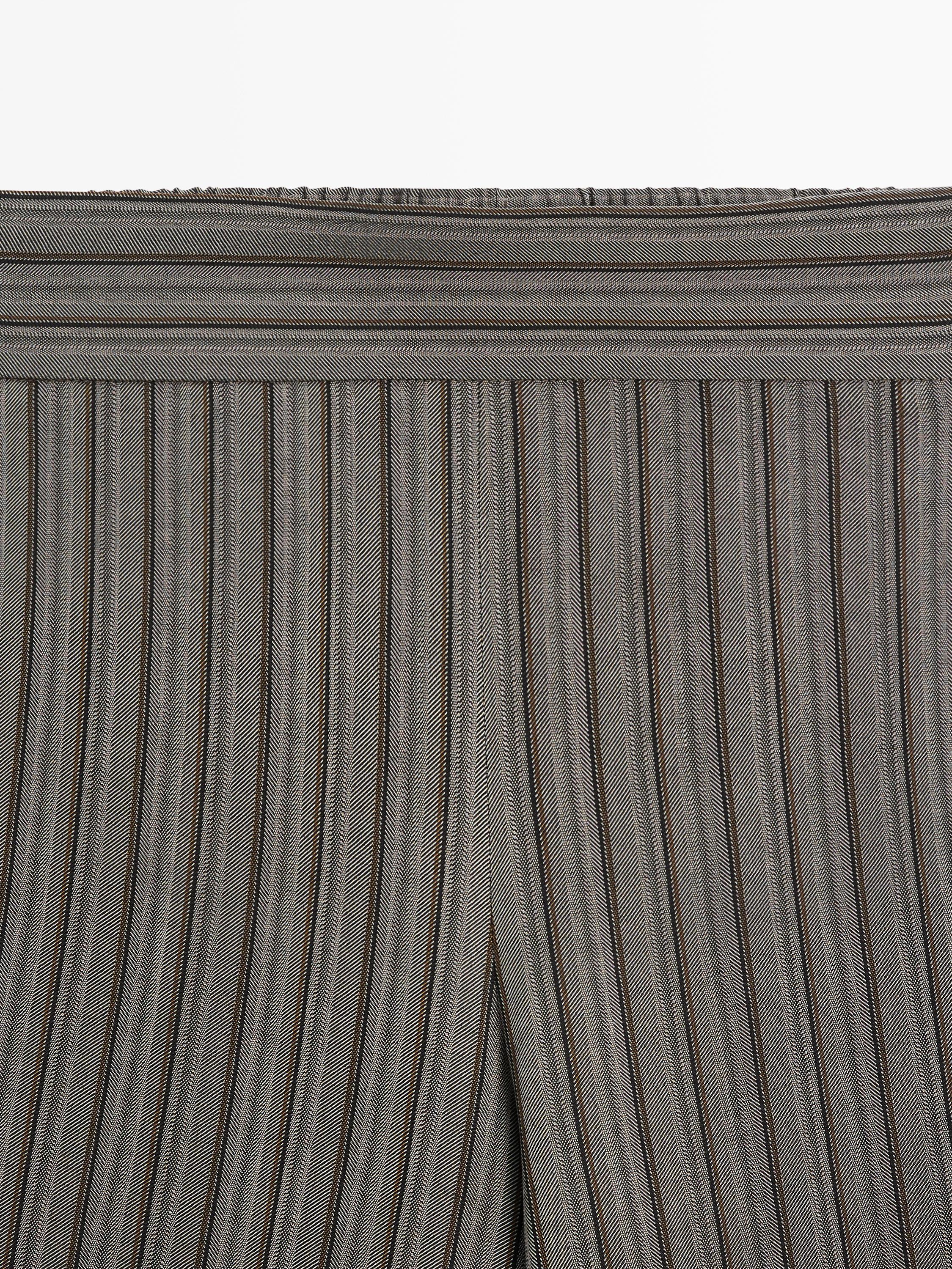 Wide-leg trousers with striped details