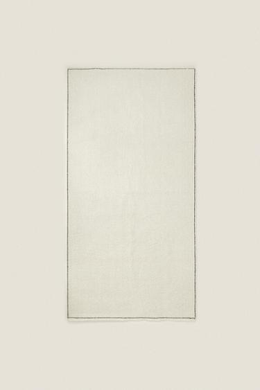 Zara RECTANGULAR BOUCLÉ WOOL AREA RUG - White