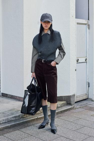 コーデュロイバミューダパンツ ZW COLLECTIONブラウンZaraのコーデュロイバミューダパンツ ZW COLLECTION - ブラウン 