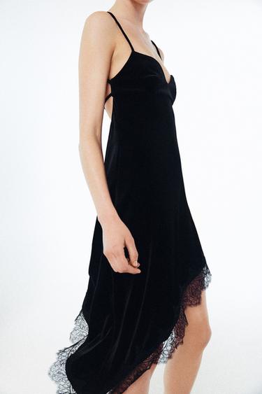 VESTIDO MIDI VELVET ENCAJE - Negro de Zara