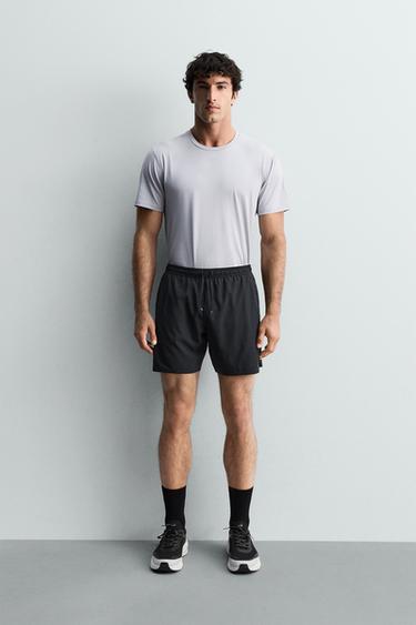 BASIC 7" TRAINING SHORTS - Black by Zara