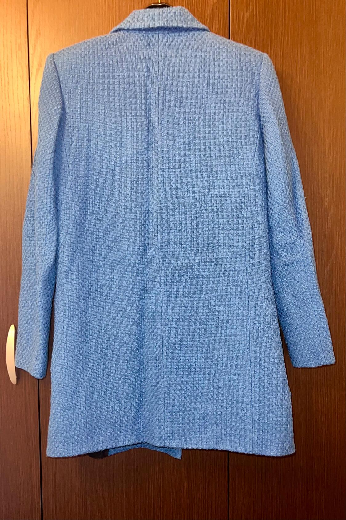 TEXTURED COAT WITH RHINESTONE BUTTON - Image 3