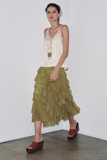 FALDA MIDI OLANES ZW COLLECTION - Verde medio de Zara