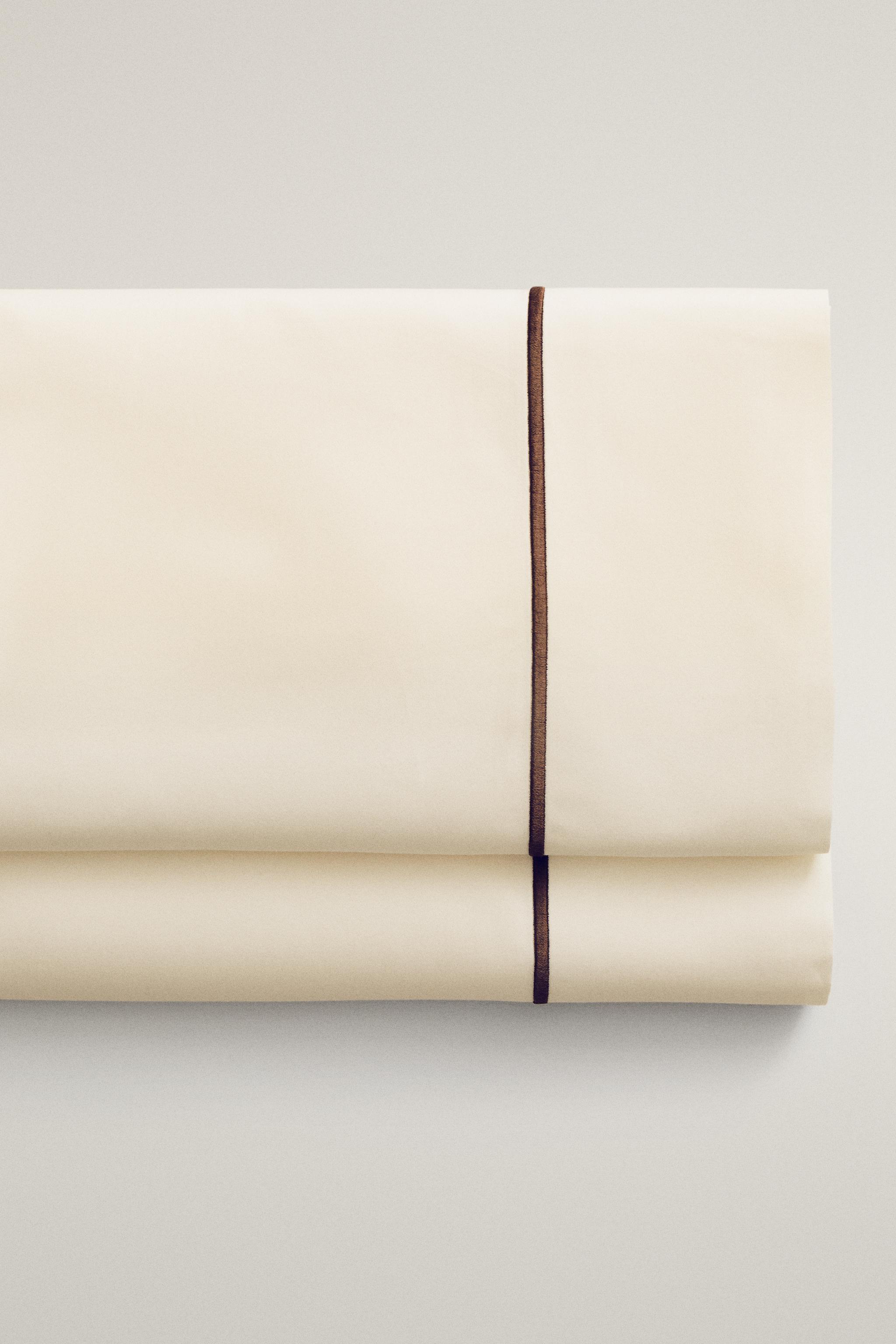 SATEEN FLAT SHEET WITH TRIM (400 THREAD COUNT) — Brown / Taupe