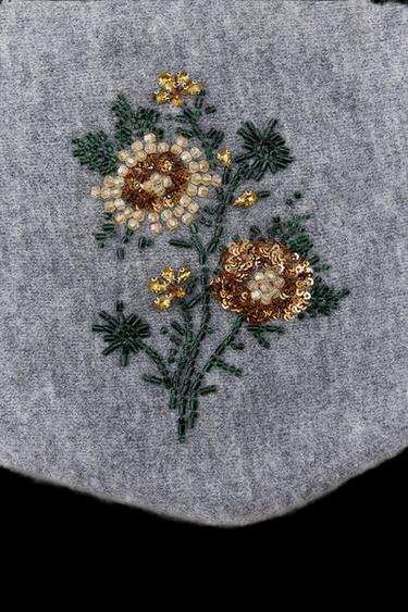Zara BEADED FLORAL EMBROIDERED KNIT BANDANA - Gray