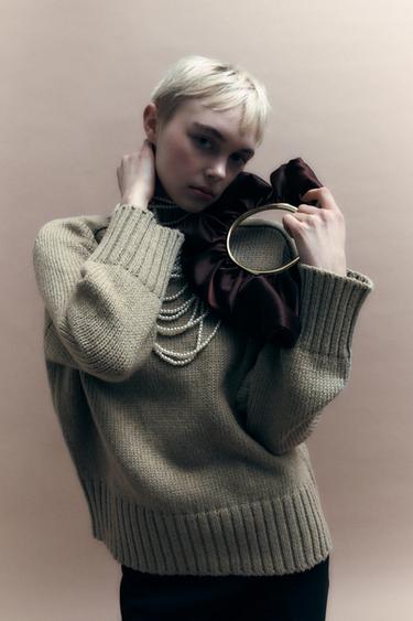 АТЛАСНАЯ СУМКА-МЕШОК — ГРАНАТОВЫЙ от Zara — изображение 0
