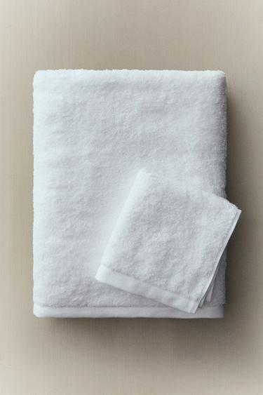HIGH GSM TERRY BATH TOWEL - White by Zara