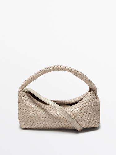 Bolso bandolera trenzado piel napa - Blanco de Zara