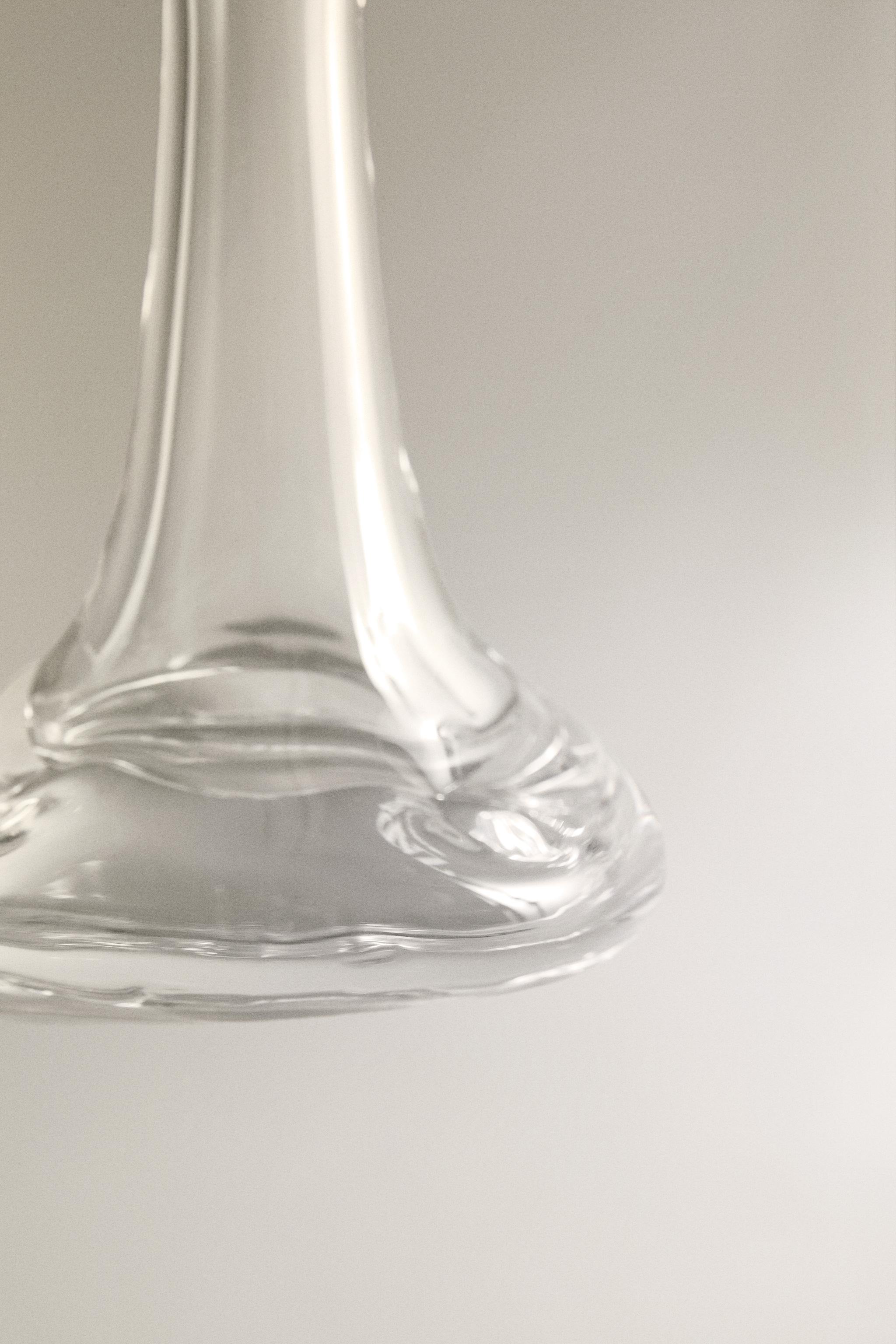 VASE EN VERRE