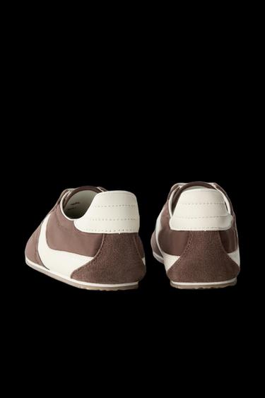 CONTRAST TRAINERS - Brown by Zara