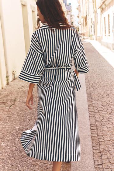 ROBE MIDI À RAYURES AVEC LIN - Bleu / Blanc de Zara - Image 2