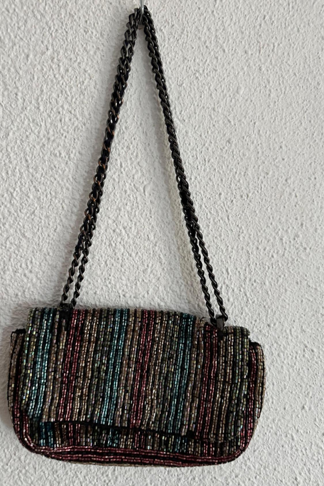 BOLSO DE HOMBRO CON CORREA ALARGABLE DE CUENTAS - Image 2