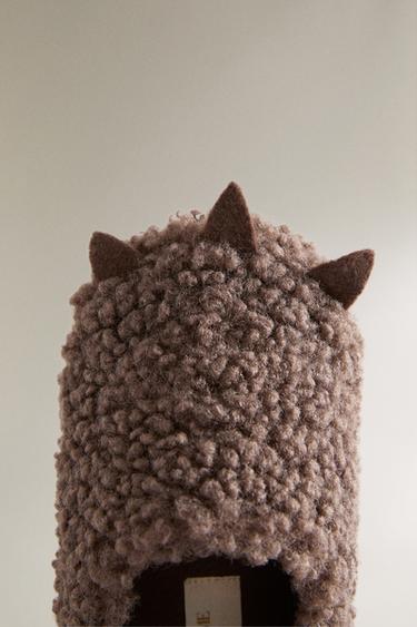 CHILDREN'S CLAW SLIPPERS - Brown by Zara - Image 4