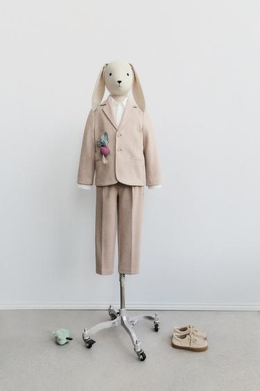 LOOK - Ξεθωριασμένο λουλακί του Zara