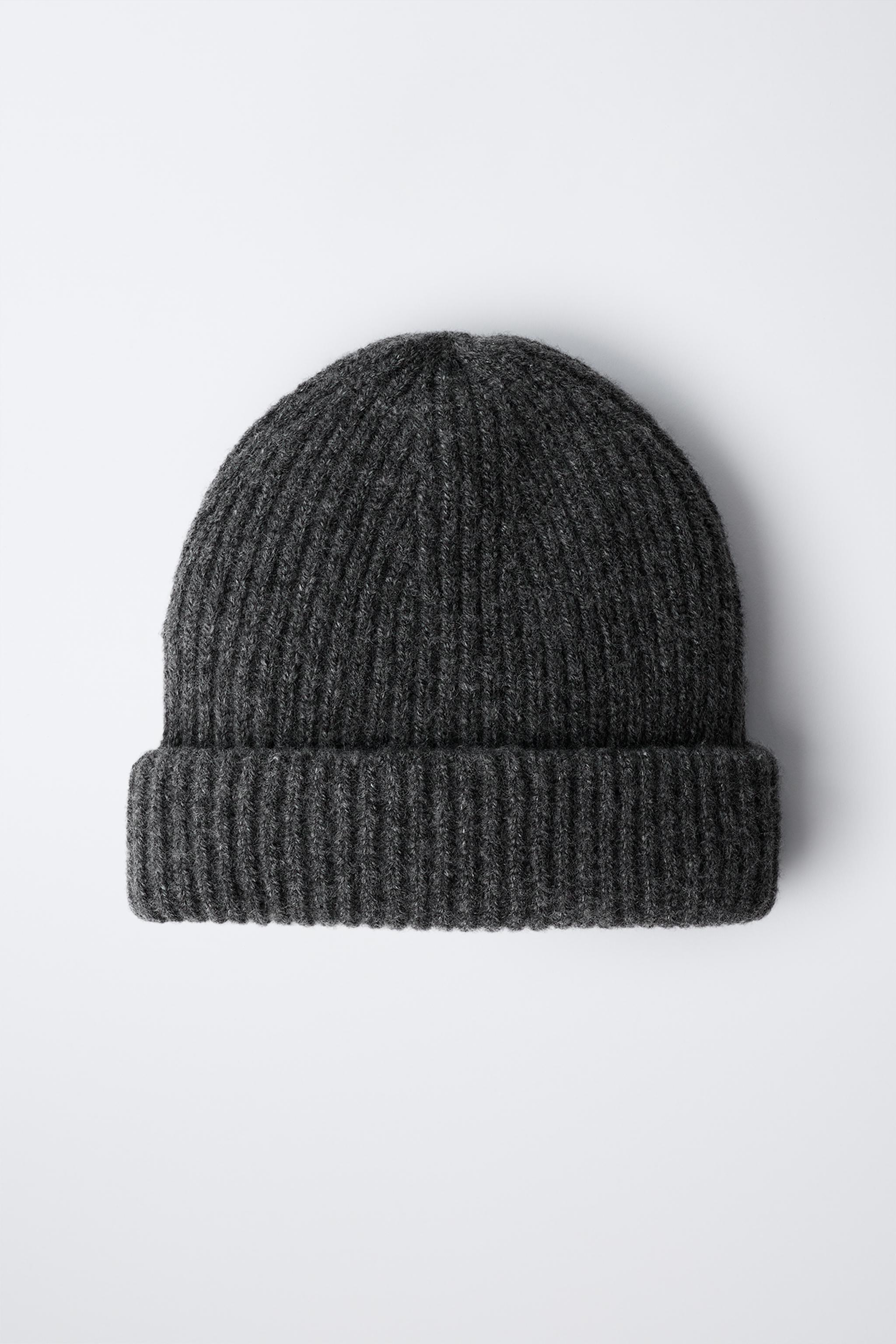 BONNET EN MAILLE BASIQUE