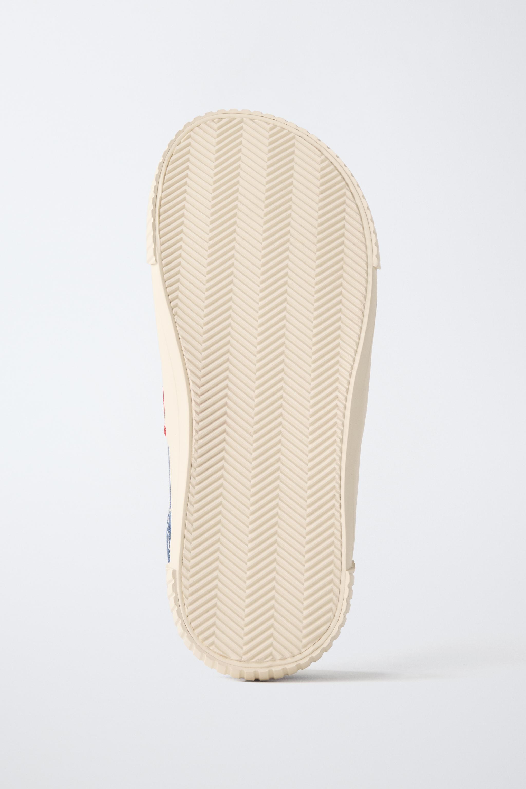 TENNIS OU BASKET BAREFOOT BIMATIÈRE