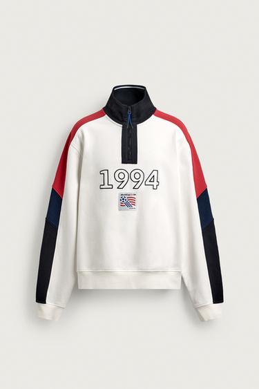 SUDADERA CUELLO CREMALLERA USA 94 FIFA WORLD CUP™ FIFA CLASSICS - Blanco roto de Zara