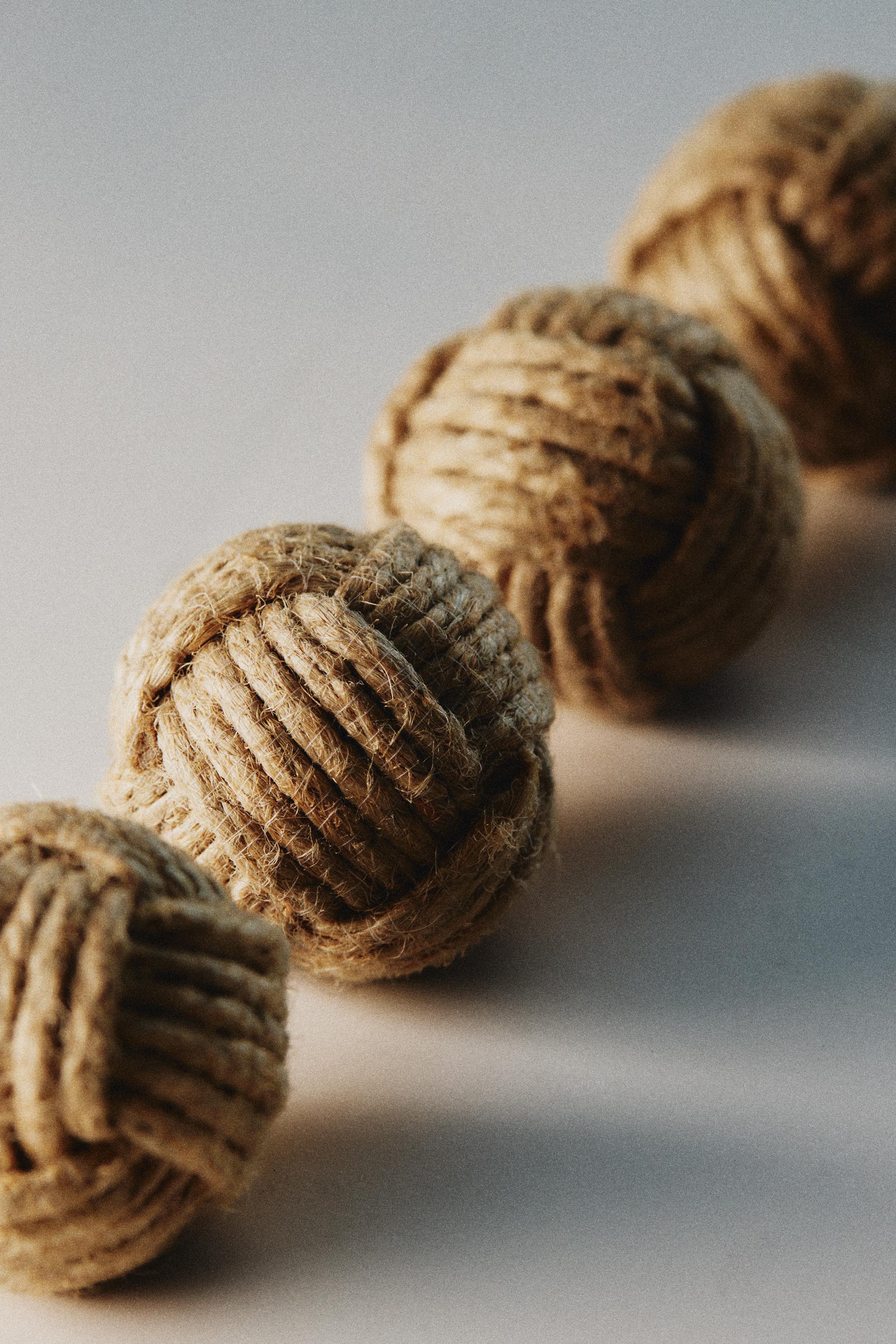 SET OF MINI KNOT KNOBS (SET OF 4)