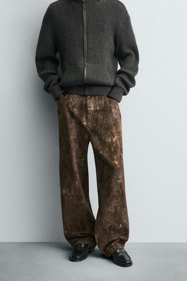 CALÇA CARPINTEIRO COM ESTAMPA ABSTRATA - Chocolate da Zara
