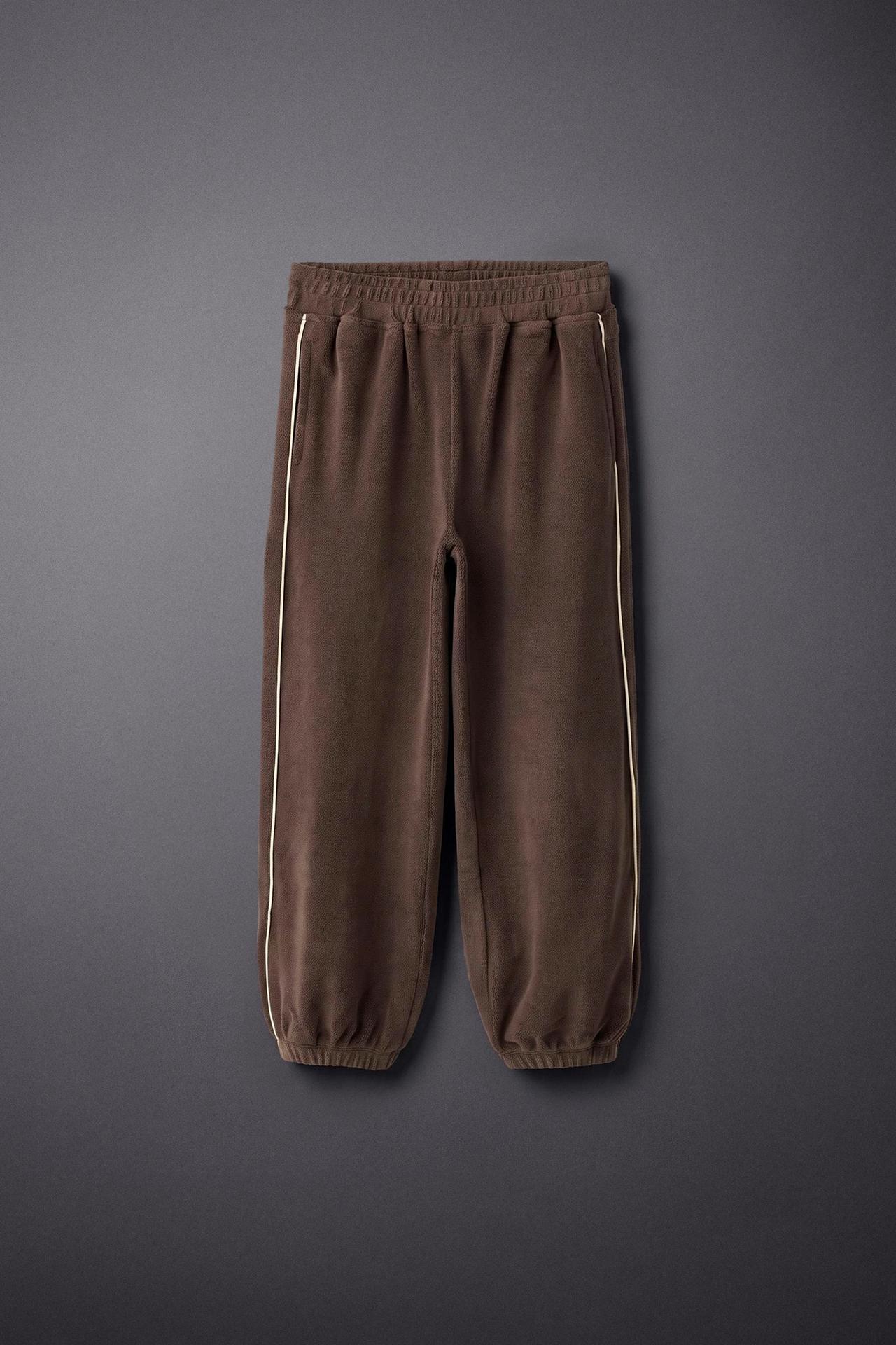 CONTRAST PIPING FLEECE LINED PANTS — Brown