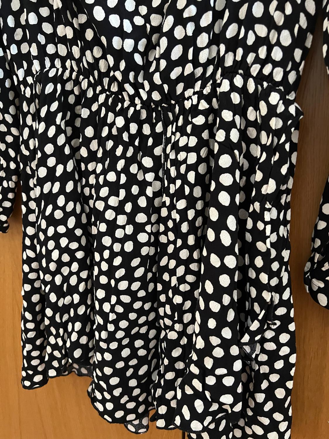 SHORT DRESS WITH A POLKA DOT PRINT - Image 5