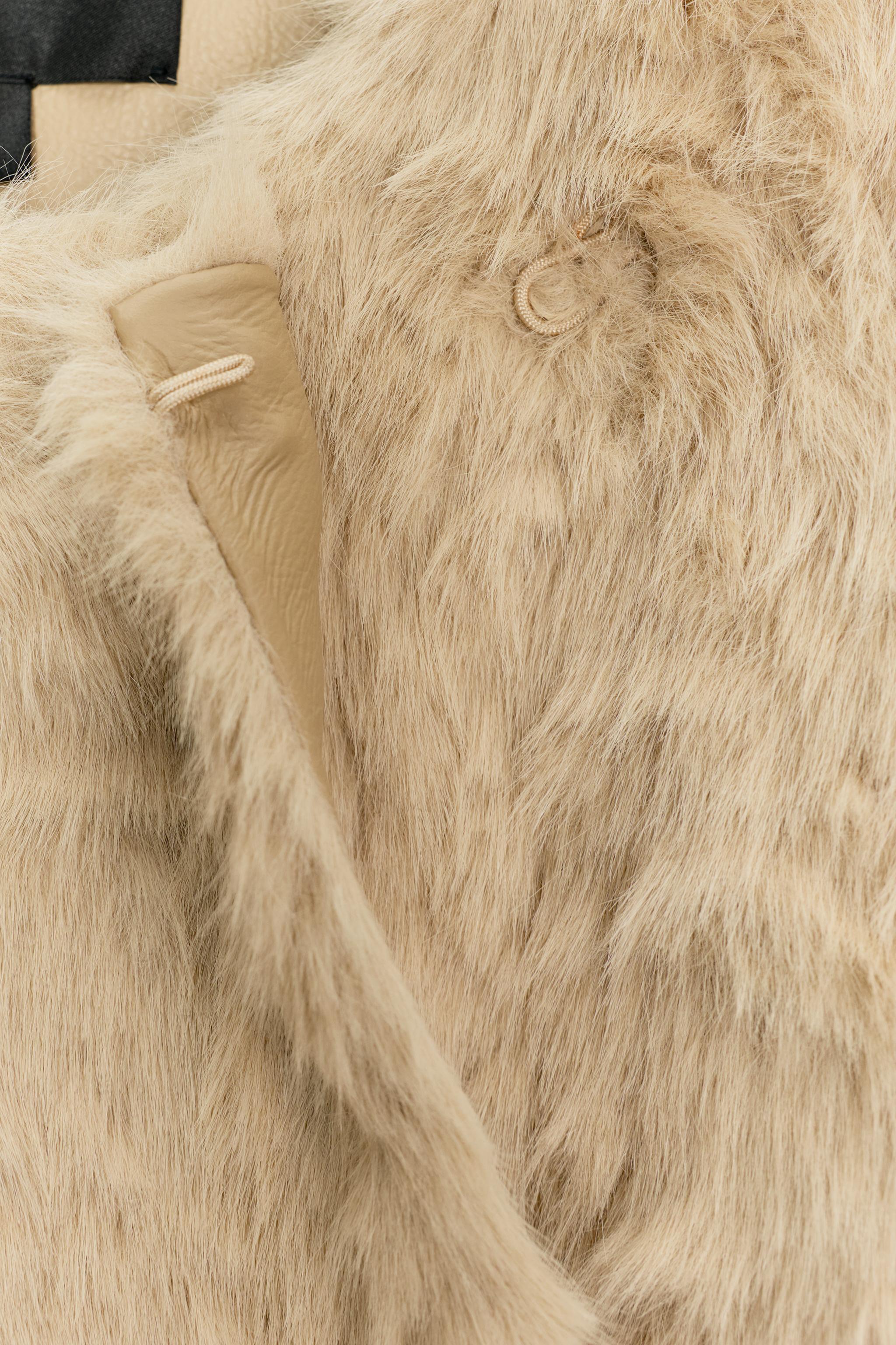 ZW ベルト付きフェイクファーコート　ZARA 最終値下げ ZARA】ZW COLLECTION フェイクファーコート ベルト付き (ZARA