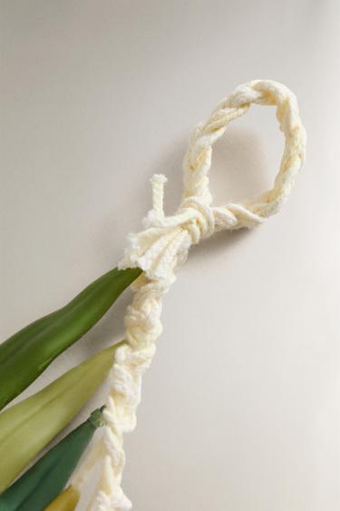 PACK OF DECORATIVE LEAF CANDLES (PACK OF 9) - Green by Zara - Image 2