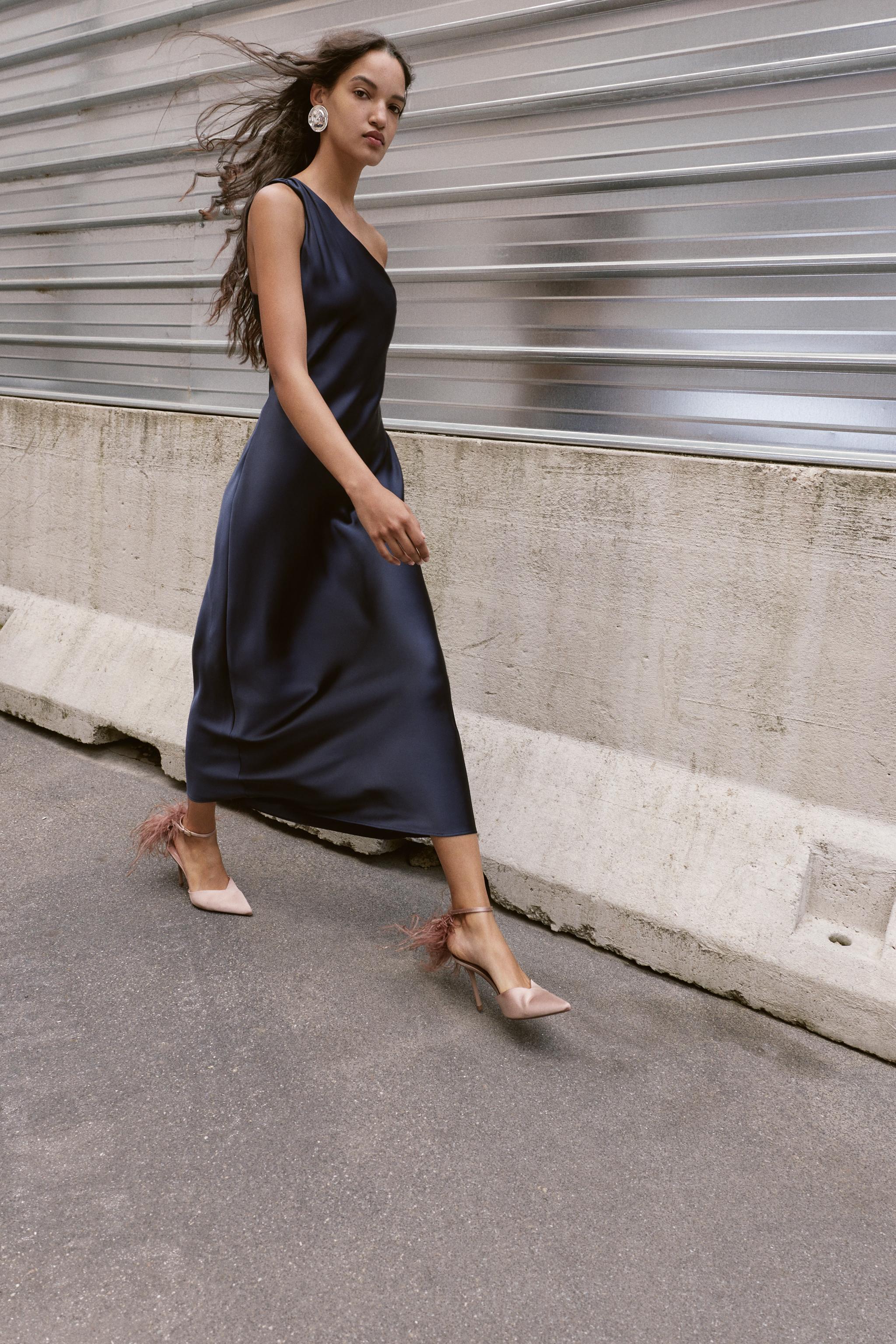 アシンメトリーサテンミディワンピース - ネイビーブルー | ZARA