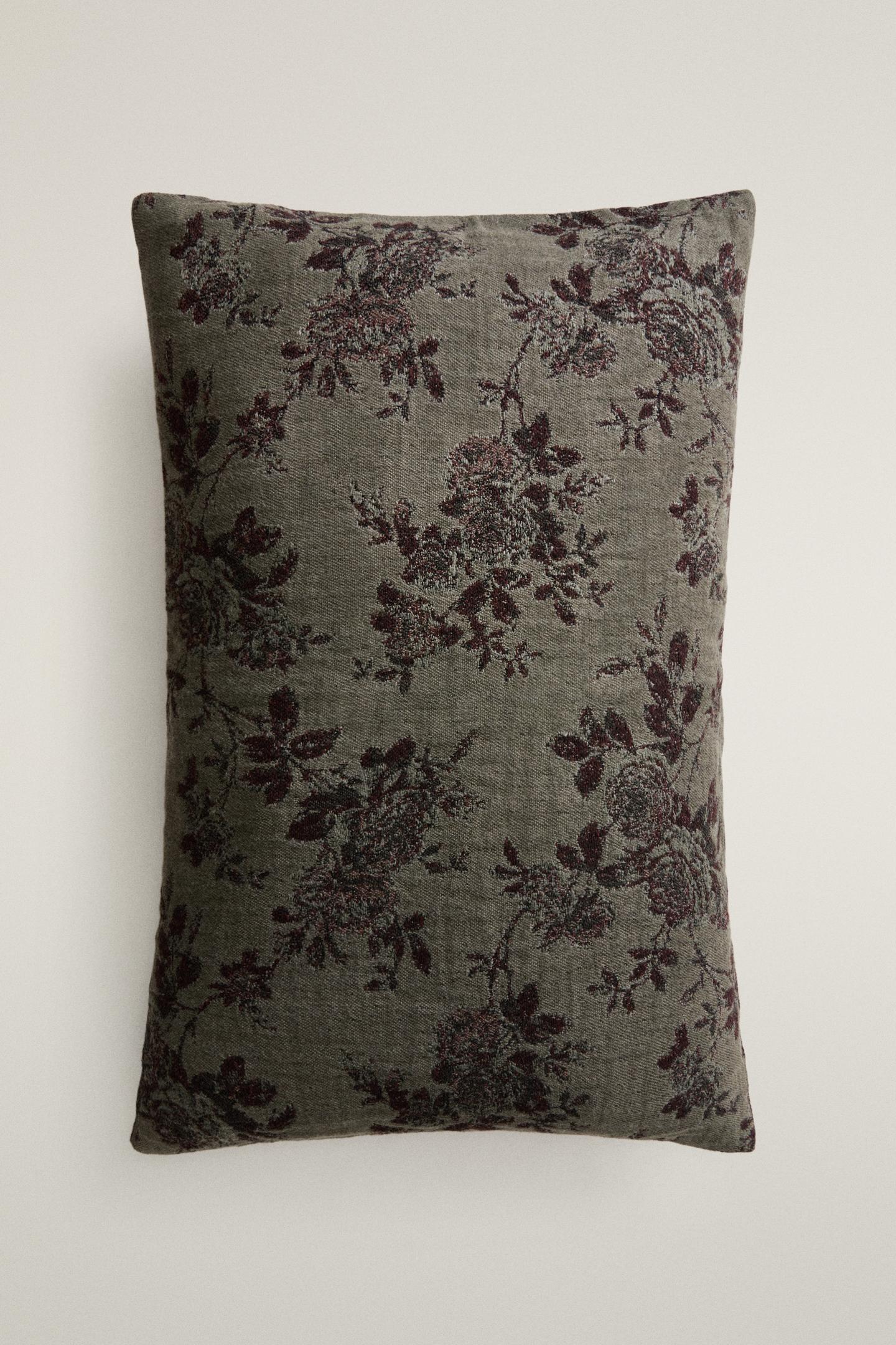 Подушка Zara Jacquard throw pillow cover, цвет: Хаки — фото 3