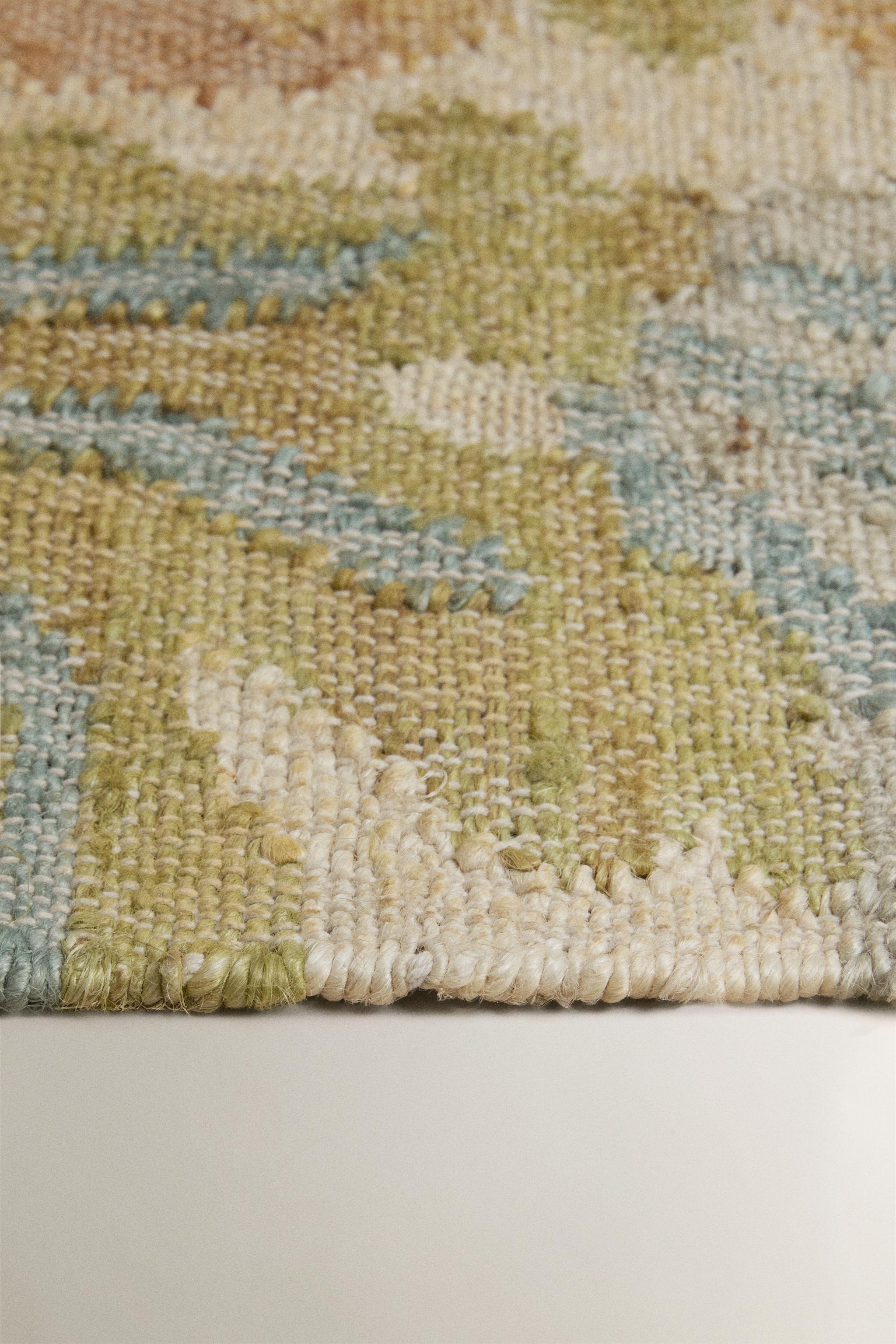 FLORAL JUTE AREA RUG