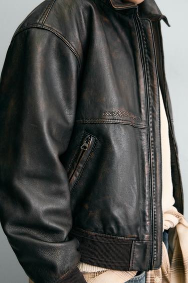 BLOUSON BOMBER EN CUIR FORD © - Marron de Zara - Image 4