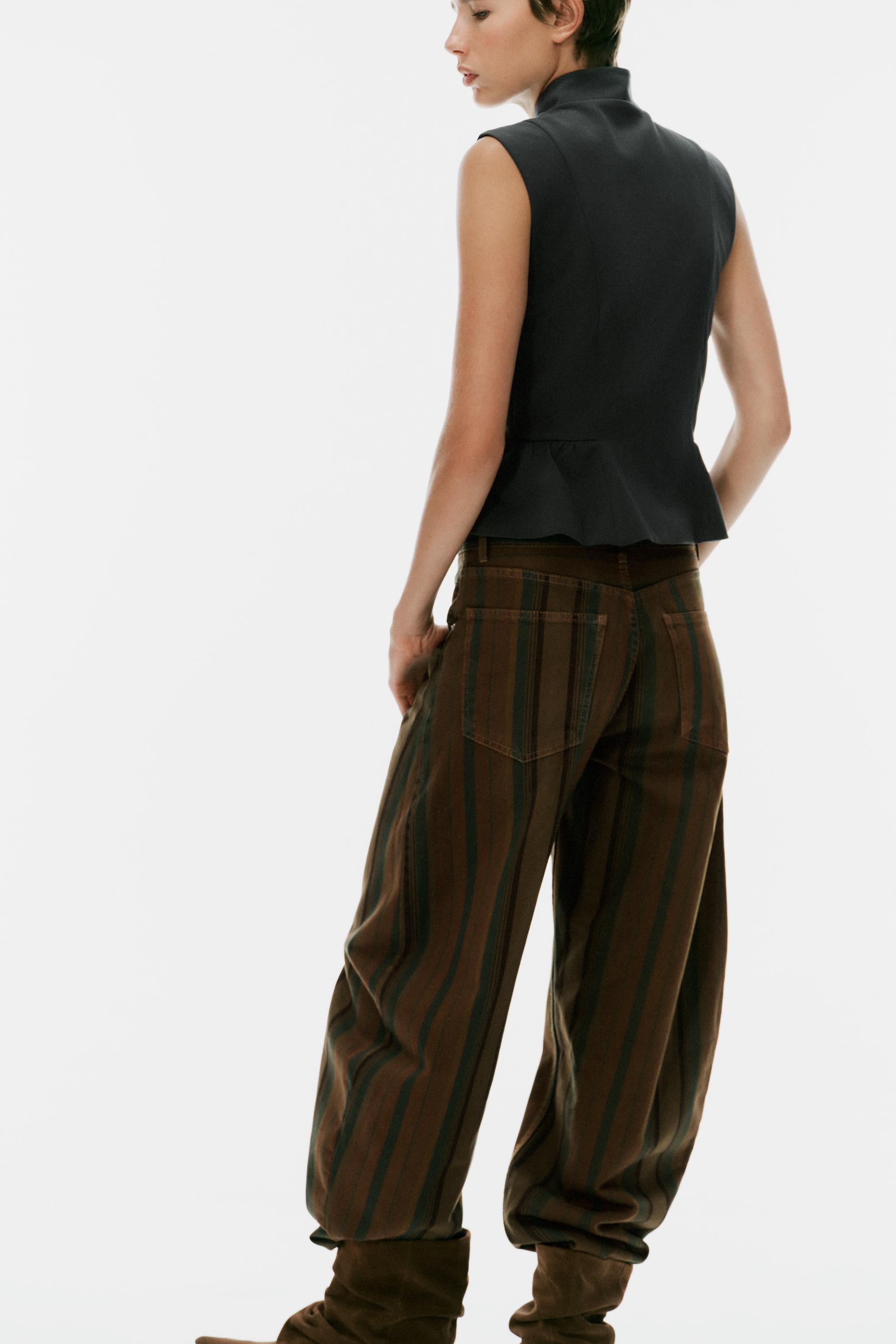 Zara PEPLUM DETAYLI DÜĞMELİ YELEK ÜST görsel 4