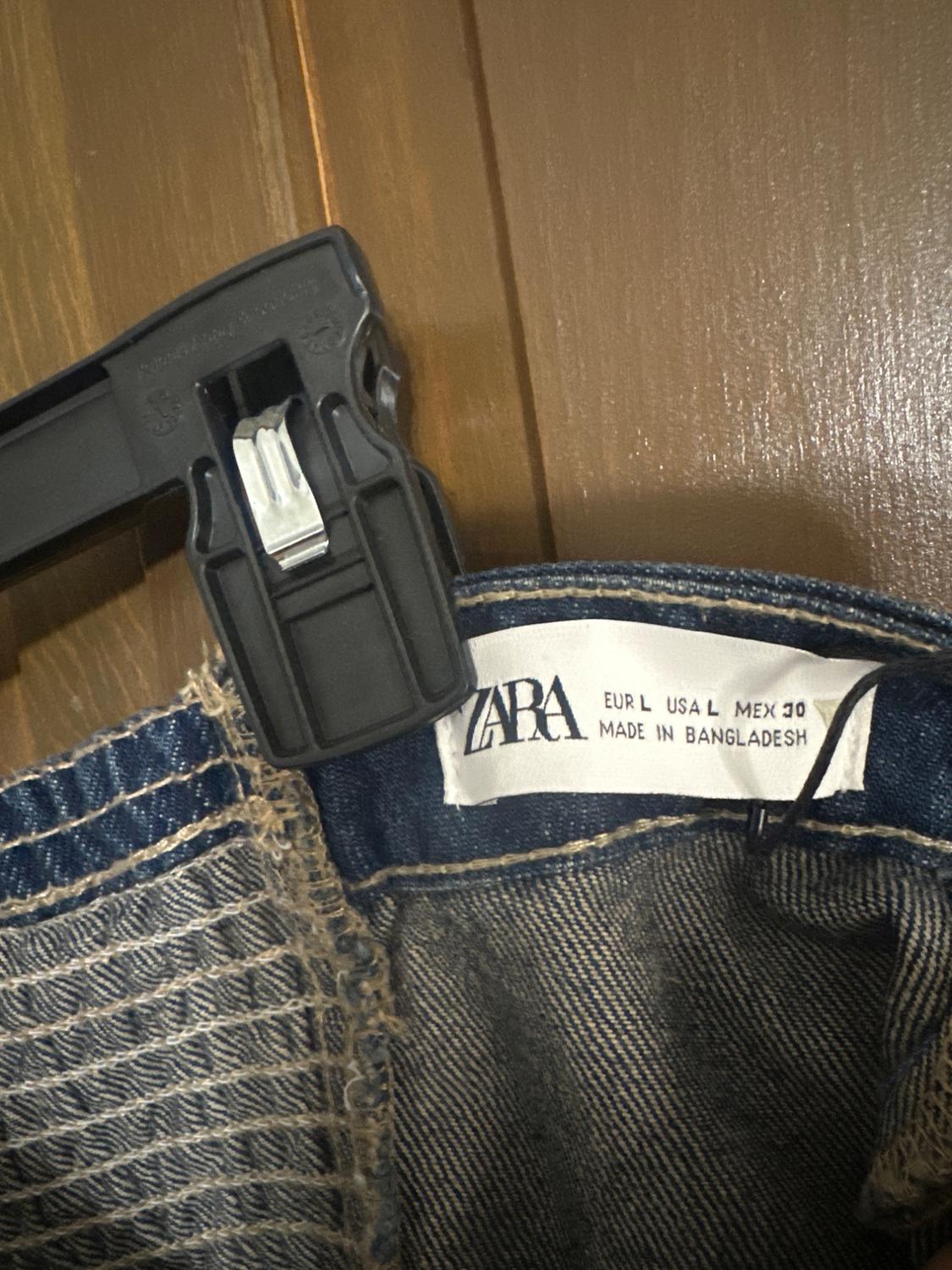 TOP DENIM TRF PALABRA DE HONOR - Image 4